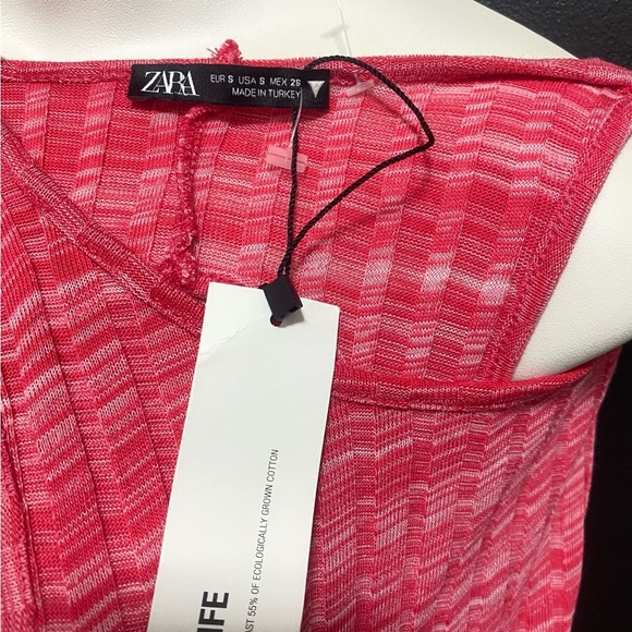 Zara Backless Coral Knit Dress - Picture 2 of 5